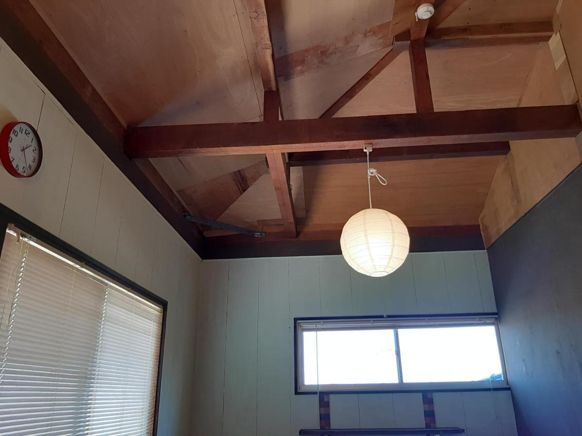 Guesthouse Kume Imabari Railway Station 外观 照片