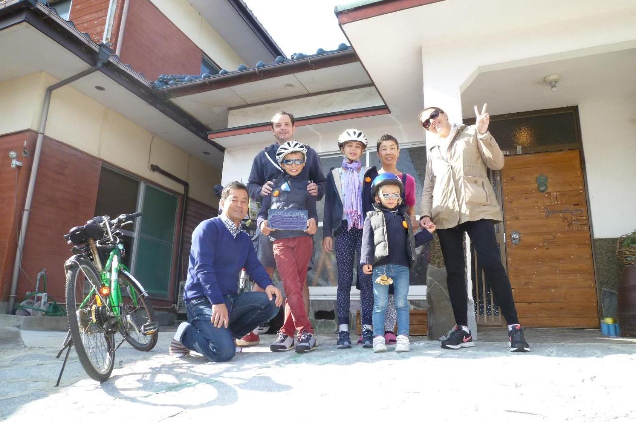 Guesthouse Kume Imabari Railway Station 外观 照片
